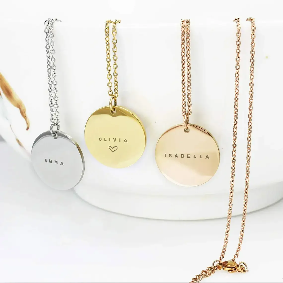 Collar con colgante redondo de - Birth Flower Necklace reseña y precio